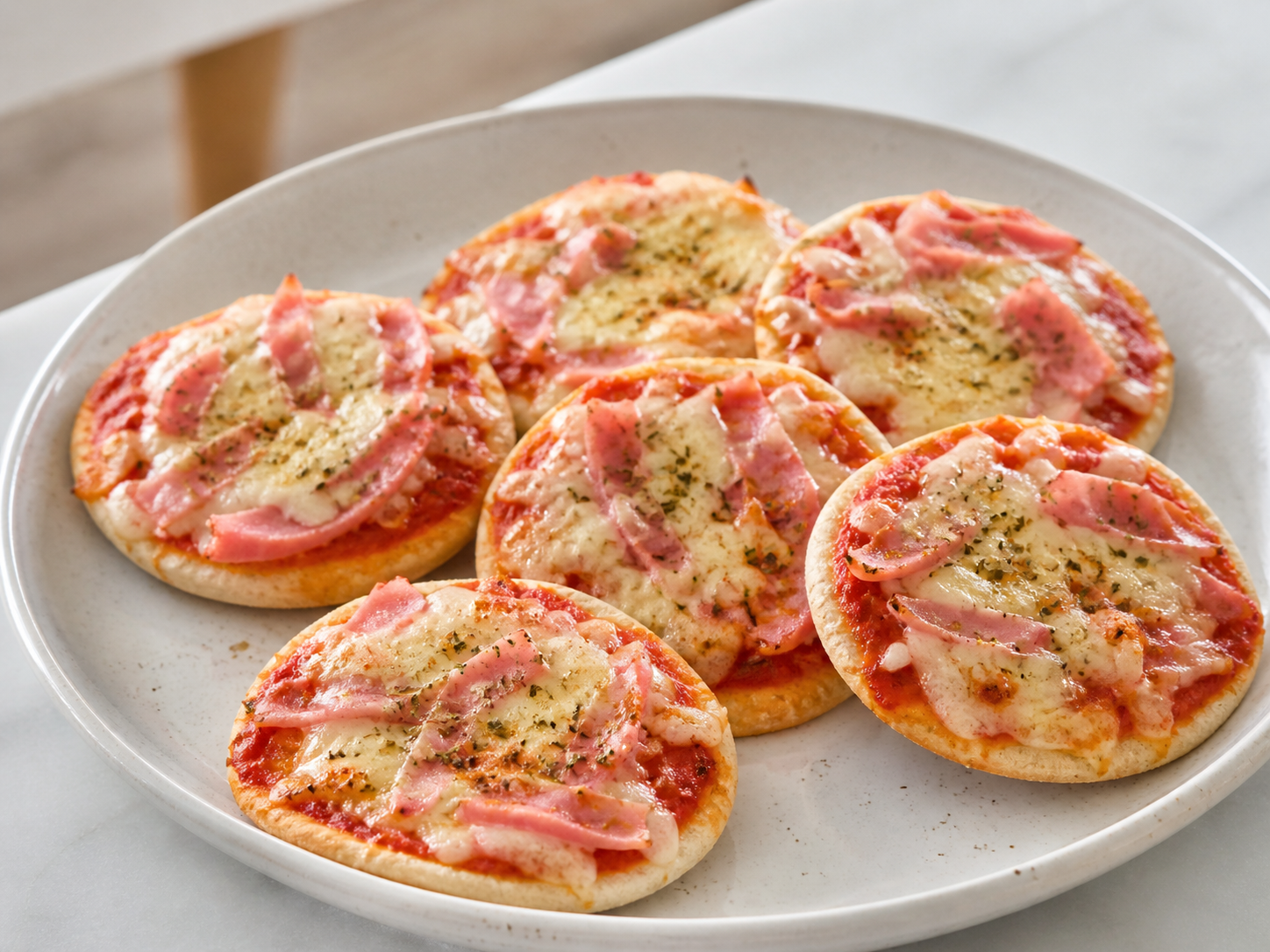 Mini pizzaer med skinke